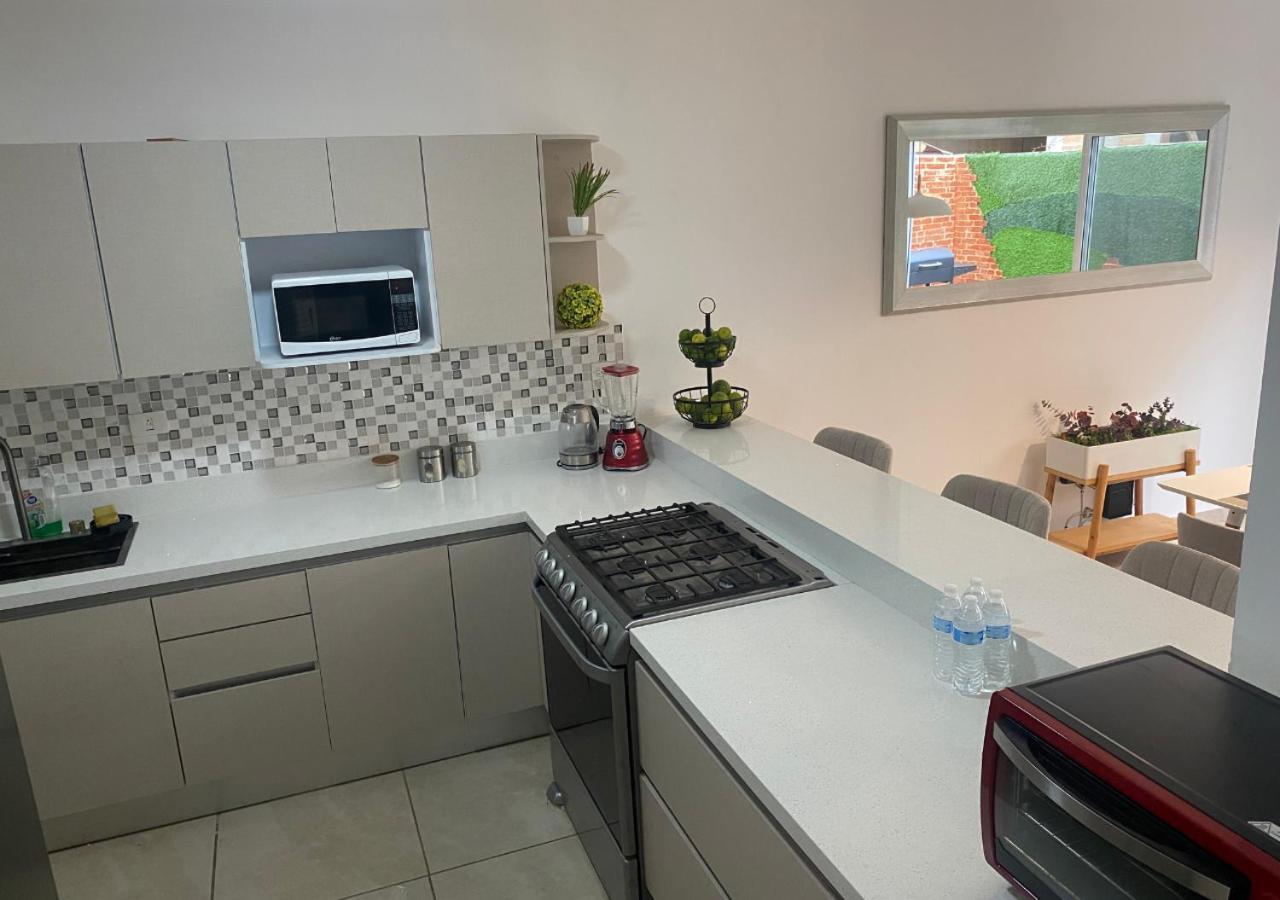 Casa Familiar En Condominio Privado Cerca De Playa Cancún Zewnętrze zdjęcie